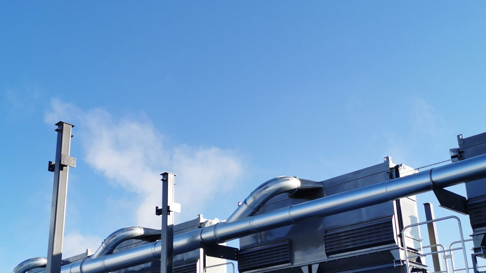 Outside of power plant and its fual feeding system.