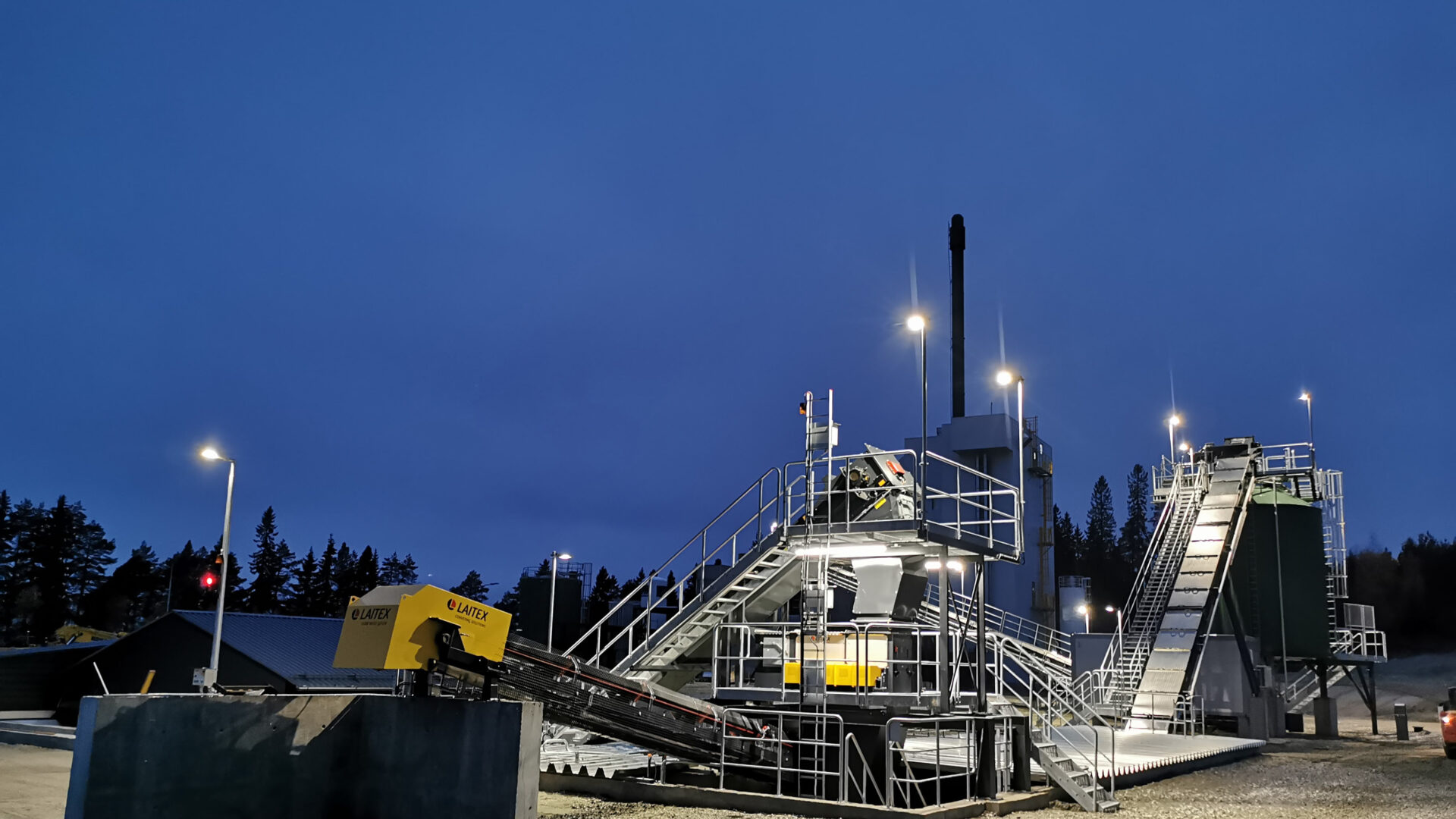 Bio oil refinery in Lieksa at night.